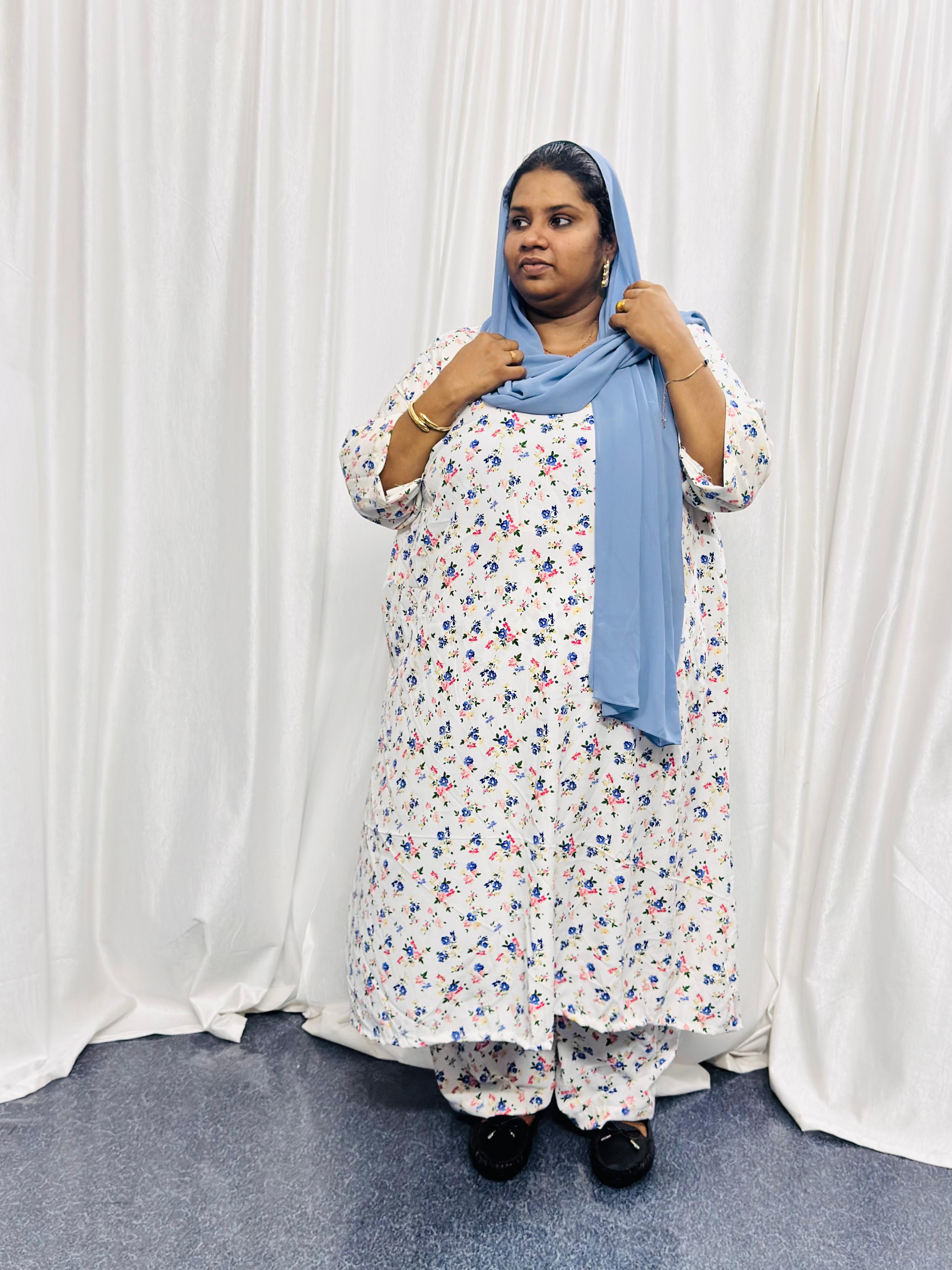 White loos fit Cord Set